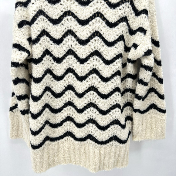 ELEVEN SIX Monica Cardigan Sweater Womens XS/S Ivory Black Relaxed Alpaca Preppy - Picture 9 of 12